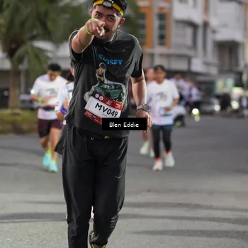Runner Photo 7815235