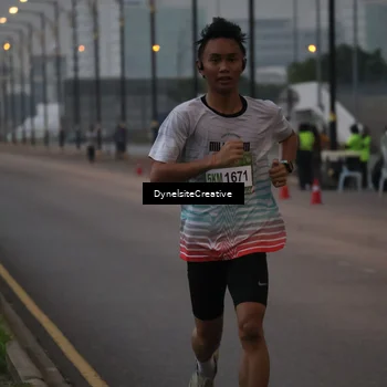 Runner Photo 7815248