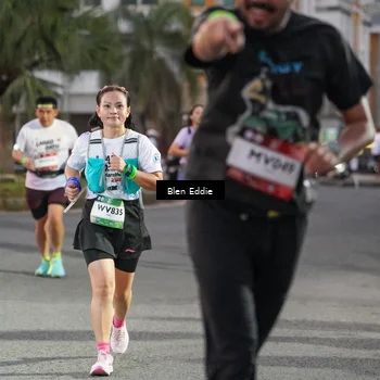 Runner Photo 7815265