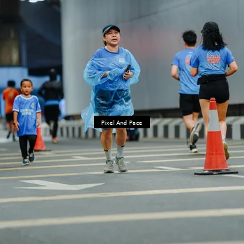 Runner Photo 7815285