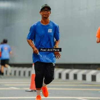 Runner Photo 7815300