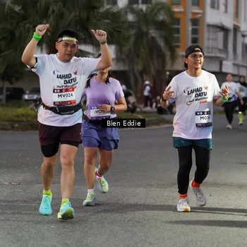 Runner Photo 7815303