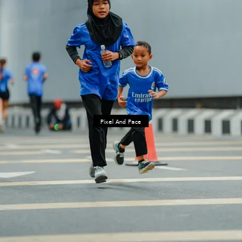 Runner Photo 7815347