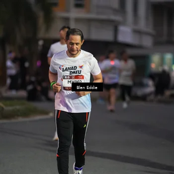 Runner Photo 7815362