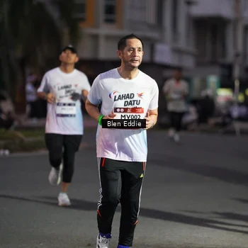 Runner Photo 7815383