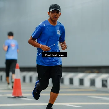 Runner Photo 7815389