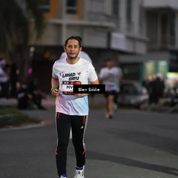 Runner Photo 7815398