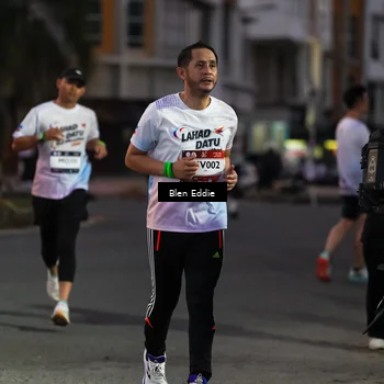 Runner Photo 7815399