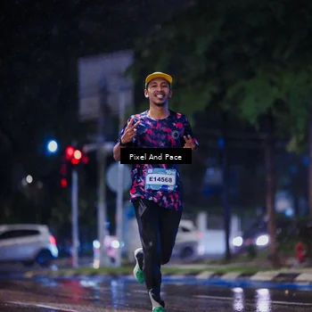 Runner Photo 7815488