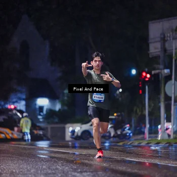 Runner Photo 7815546