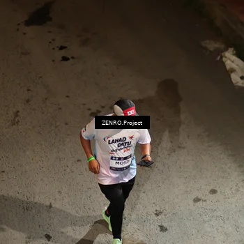Runner Photo 7815643