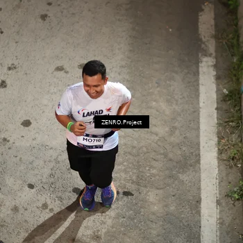 Runner Photo 7815648