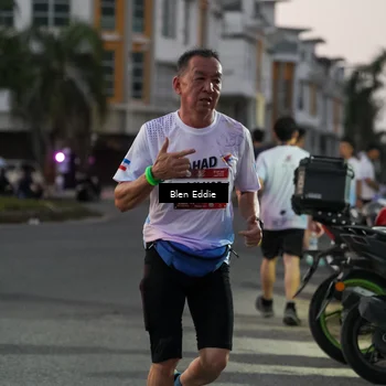 Runner Photo 7815663