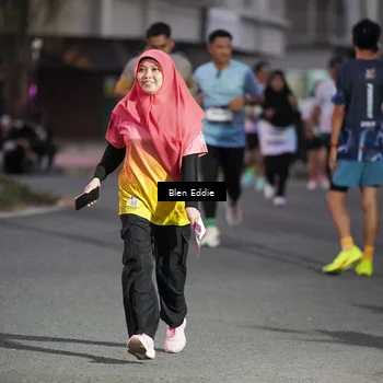 Runner Photo 7815680