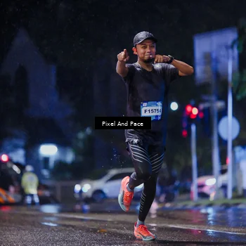 Runner Photo 7815684