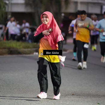 Runner Photo 7815701