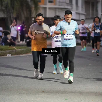Runner Photo 7815712