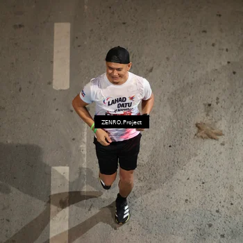 Runner Photo 7815747