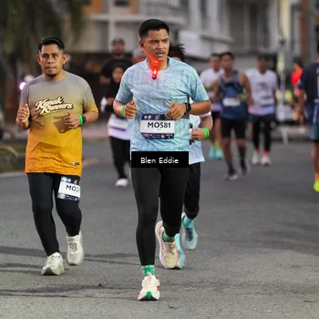 Runner Photo 7815769