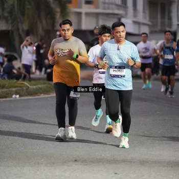 Runner Photo 7815805