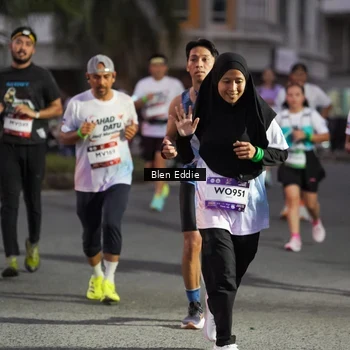 Runner Photo 7815825
