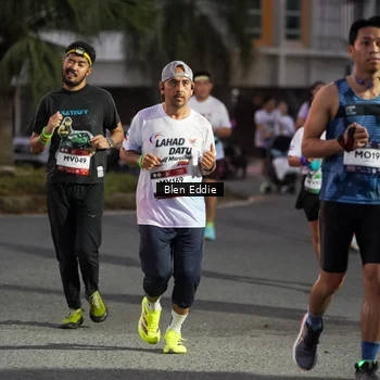 Runner Photo 7815855