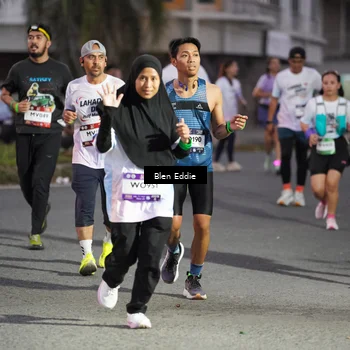 Runner Photo 7815857