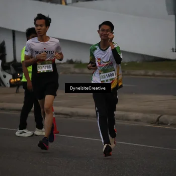 Runner Photo 7815906