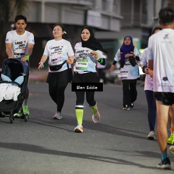 Runner Photo 7815912