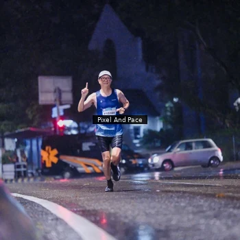 Runner Photo 7815934
