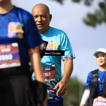 Runner Photo 7816011