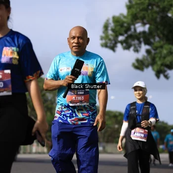 Runner Photo 7816051