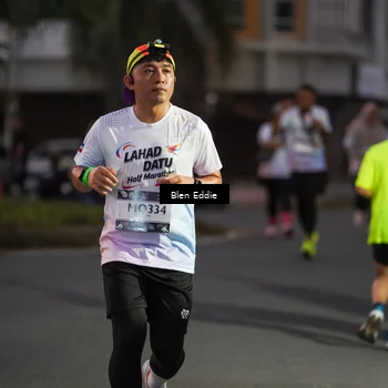 Runner Photo 7816117