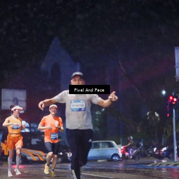 Runner Photo 7816176