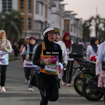 Runner Photo 7816193