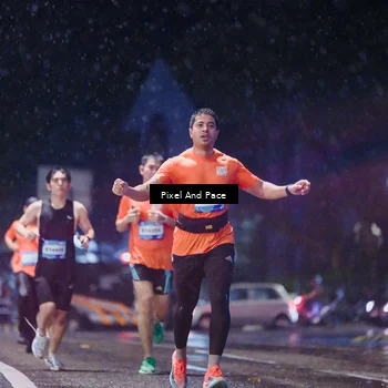 Runner Photo 7816223