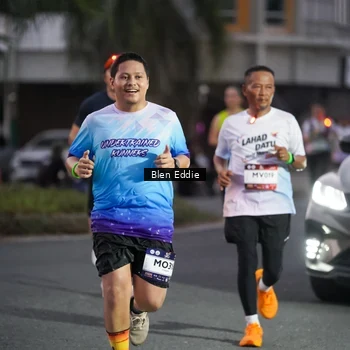Runner Photo 7816289