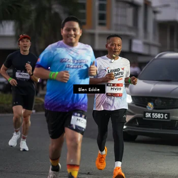 Runner Photo 7816312