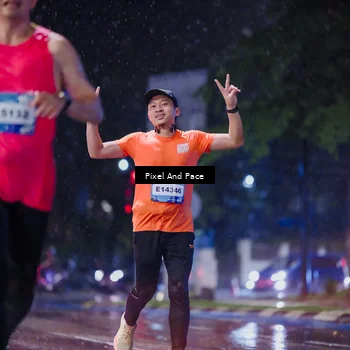 Runner Photo 7816338