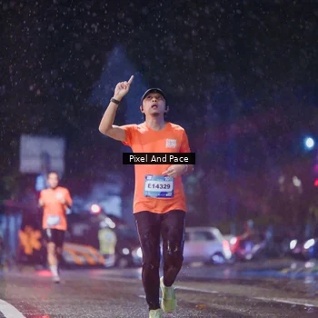 Runner Photo 7816375