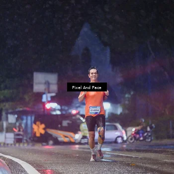 Runner Photo 7816378