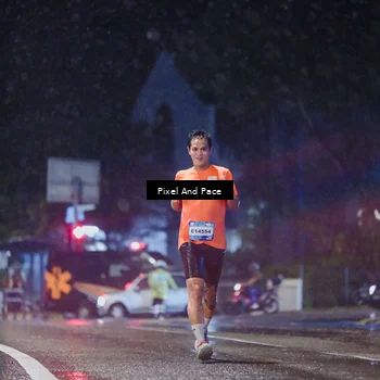 Runner Photo 7816405