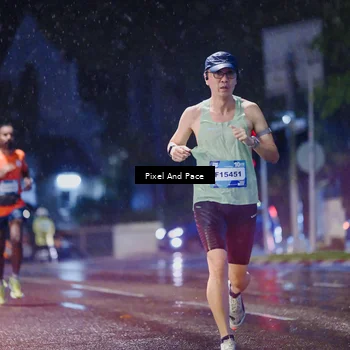 Runner Photo 7816413