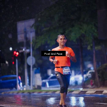 Runner Photo 7816481