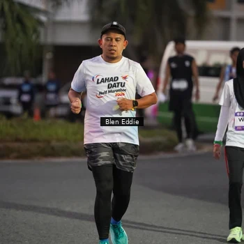 Runner Photo 7816517