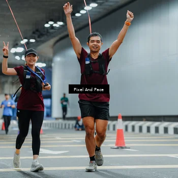 Runner Photo 7816536