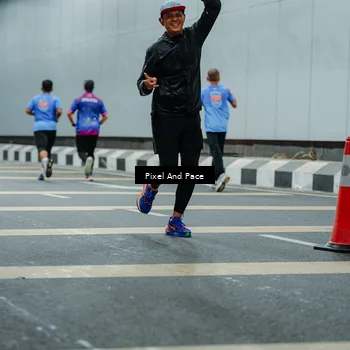 Runner Photo 7816555