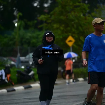 Runner Photo 7816572