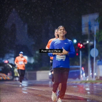 Runner Photo 7816636