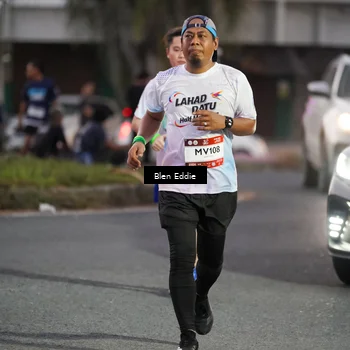 Runner Photo 7816734